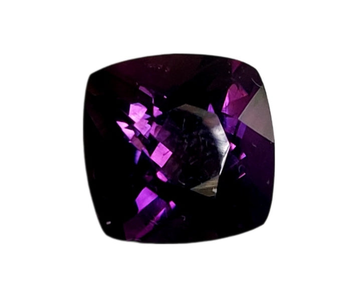 Amethyst - 7.64 carats Cushion shape, Unheated. #DA30031