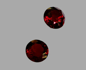Red Garnet spessartite - 9.35 carats. Oval Shape Unheated, # DG600057