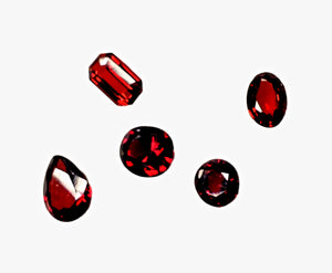 Red Garnet spessartite - 4.00 carats. set of mix  Shape. Unheated, # DG600060