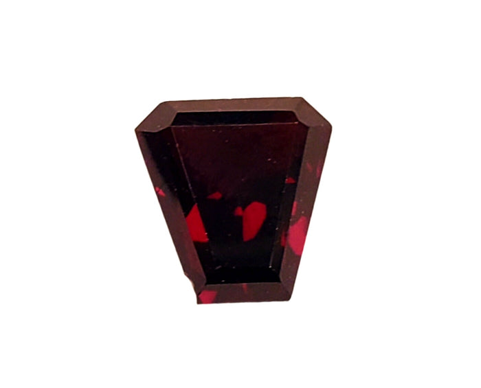 Red Garnet spessartite - 4.13 carats. Trillion cut. Unheated, # DG600073A