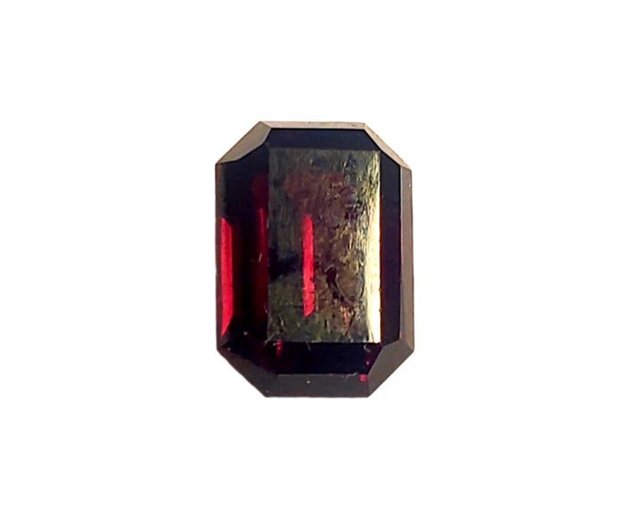 Red Garnet spessartite - 5.71 carats. Emerald cut. Unheated. #DG600072A